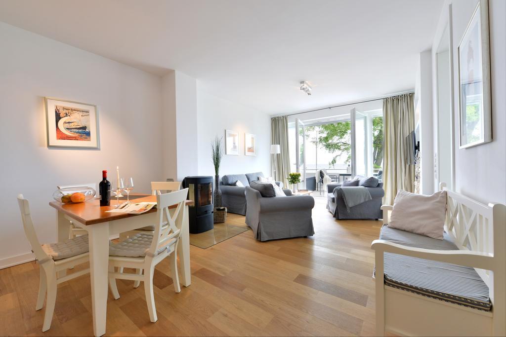 Ferienwohnung Silbermoewe Sassnitz Exteriör bild
